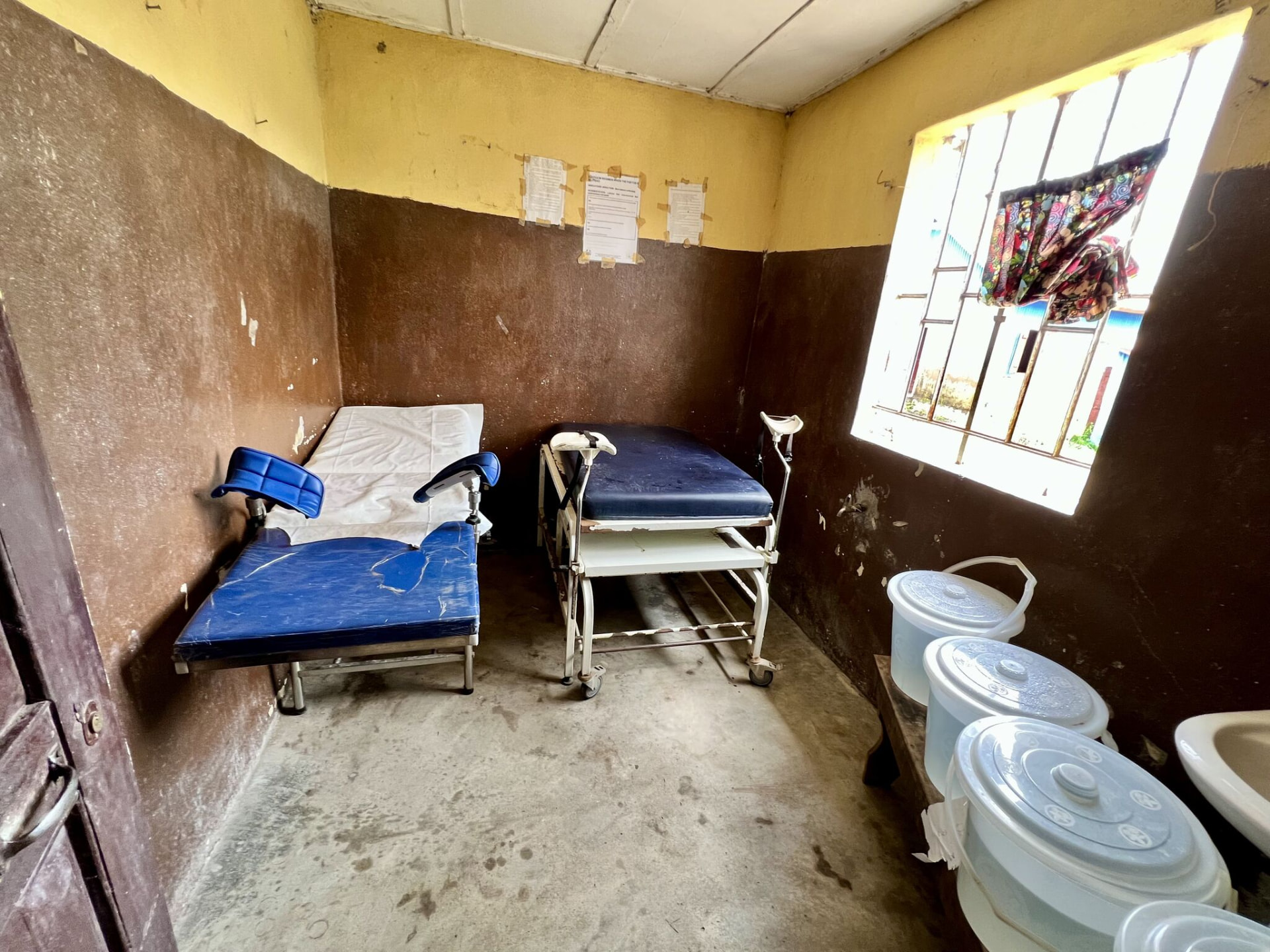 Existing delivery space at Kabombeh Community Health Post.